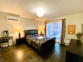 MontREAL HOMES - Affordable Rooms, Smart TV, Shared Kitchen